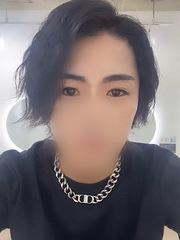 J}
